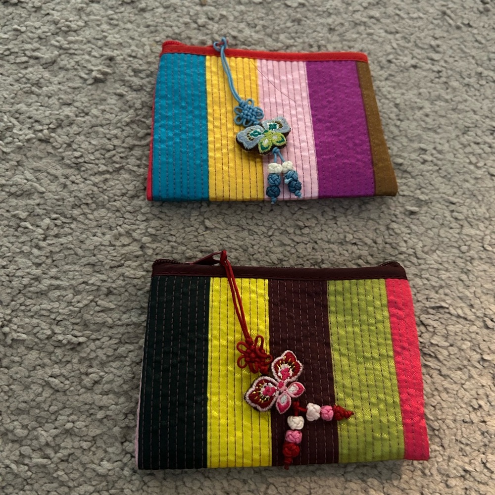 Korean Vintage Saekdong Card & Coin Pouch – Embroidered Butterfly Charm